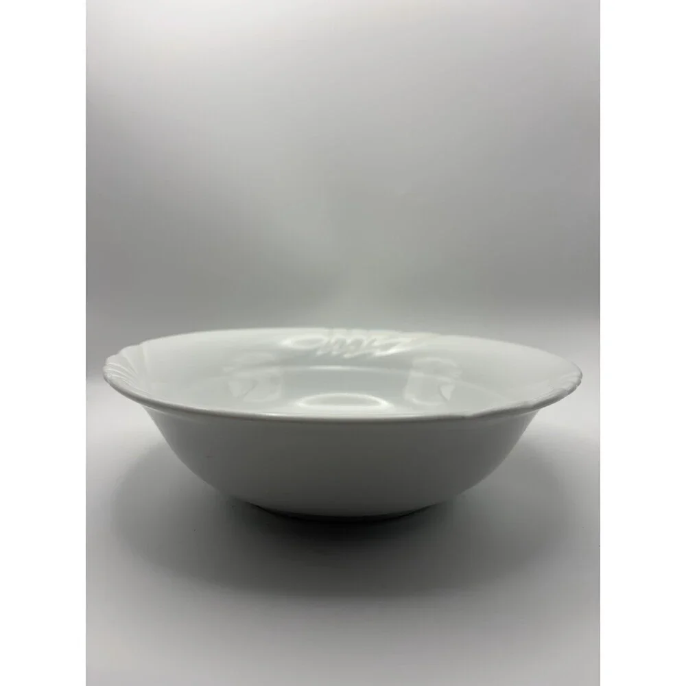 Eshenbach Porzellan Rare White Fruit Bowl 8x2.25” Ambiente